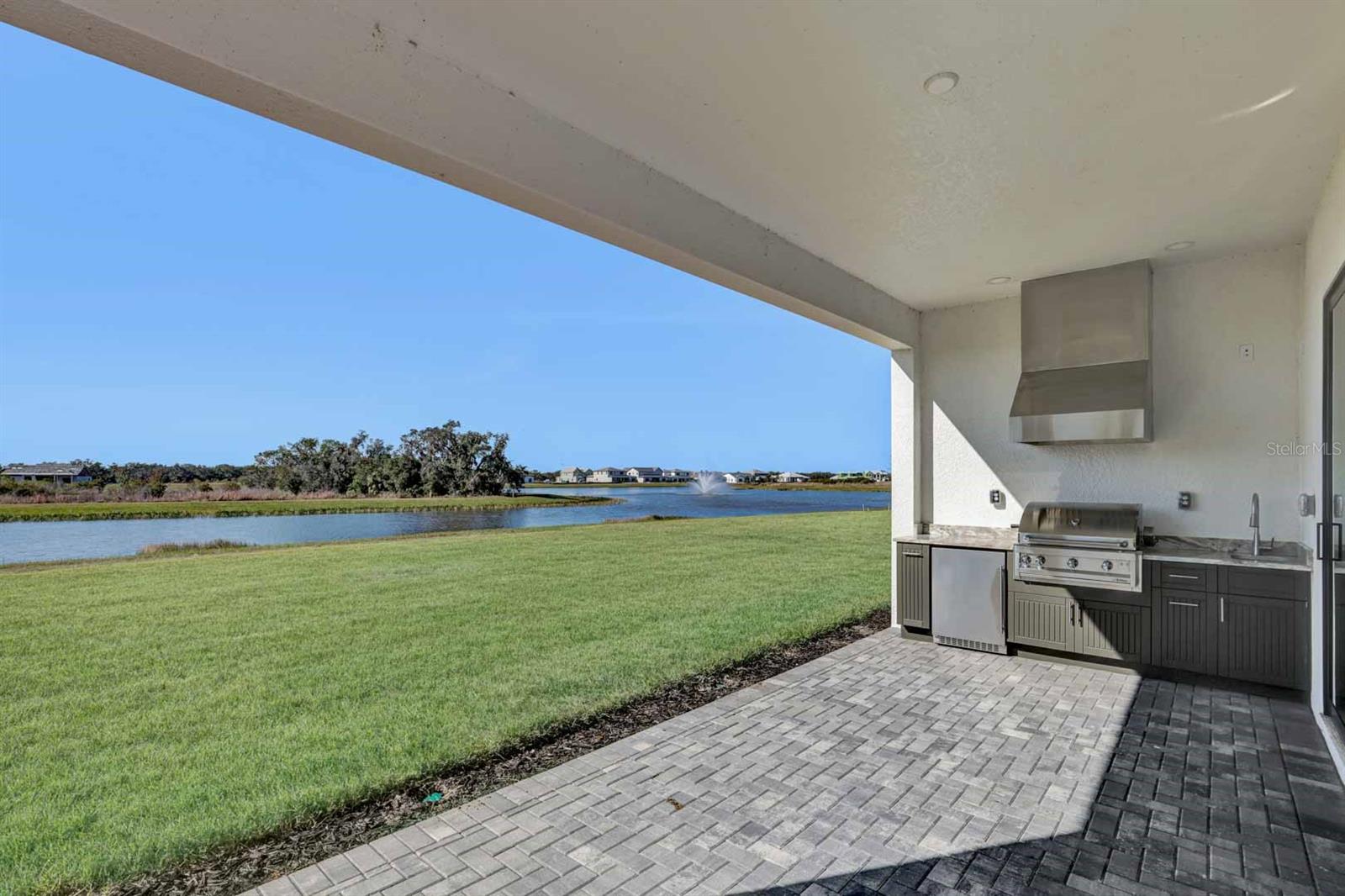 2625 WATERFRONT CIRCLE