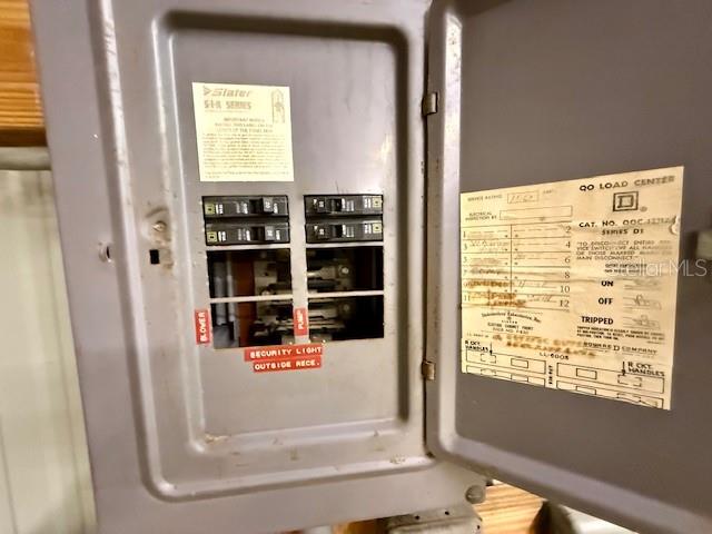 CROWS BLUFF COMMUNITY CENTER - Residential