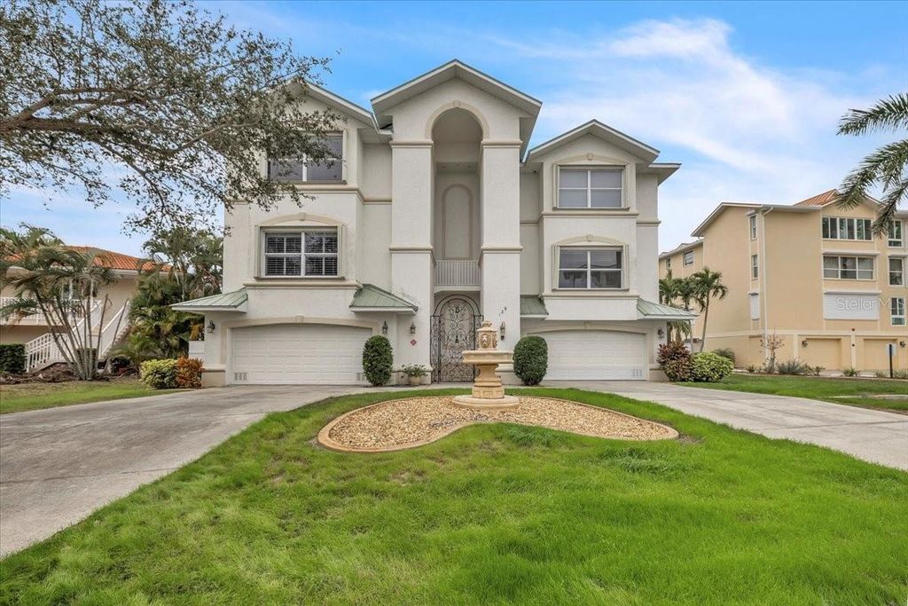 Photo of 129 Breakers Court #121, Punta Gorda, FL 33950 (MLS # C7520128)