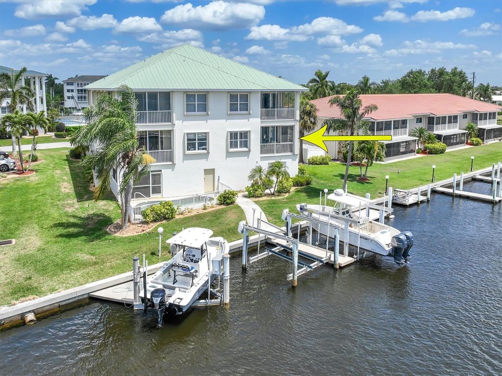 Photo of 129 Breakers Court #121, Punta Gorda, FL 33950 (MLS # C7520128)