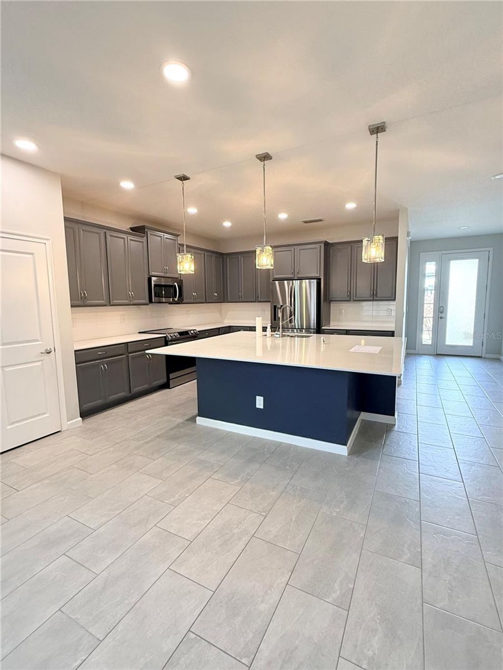 Photo of 1305 Yorkdale Road, Davenport, FL 33837 (MLS # P4937887)