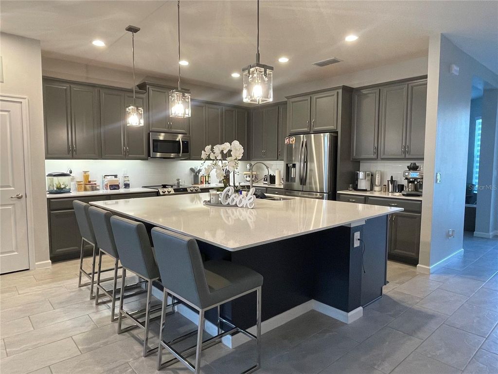 Photo of 1305 Yorkdale Road, Davenport, FL 33837 (MLS # P4937887)