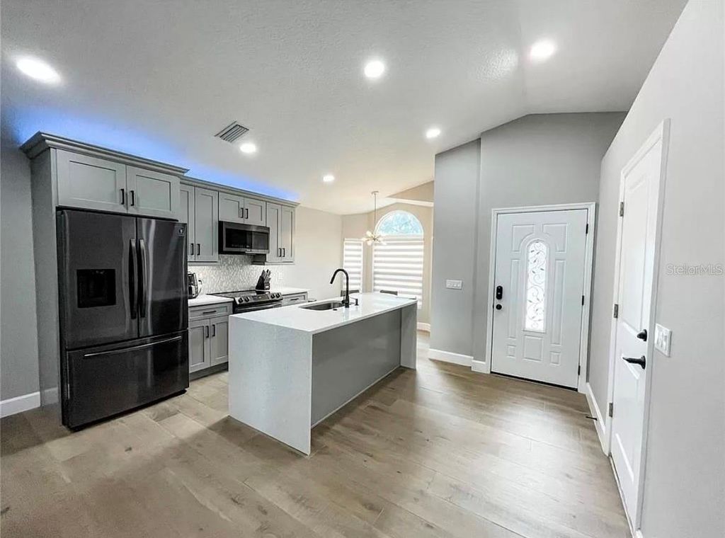 Photo of 18505 3rd Avenue, Orlando, FL 32820 (MLS # O6396525)