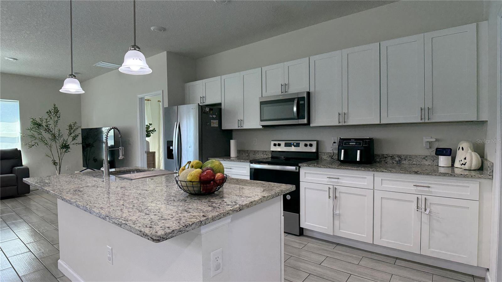 POINCIANA NBRHD 02 VILLAGE 08 - Residential Lease