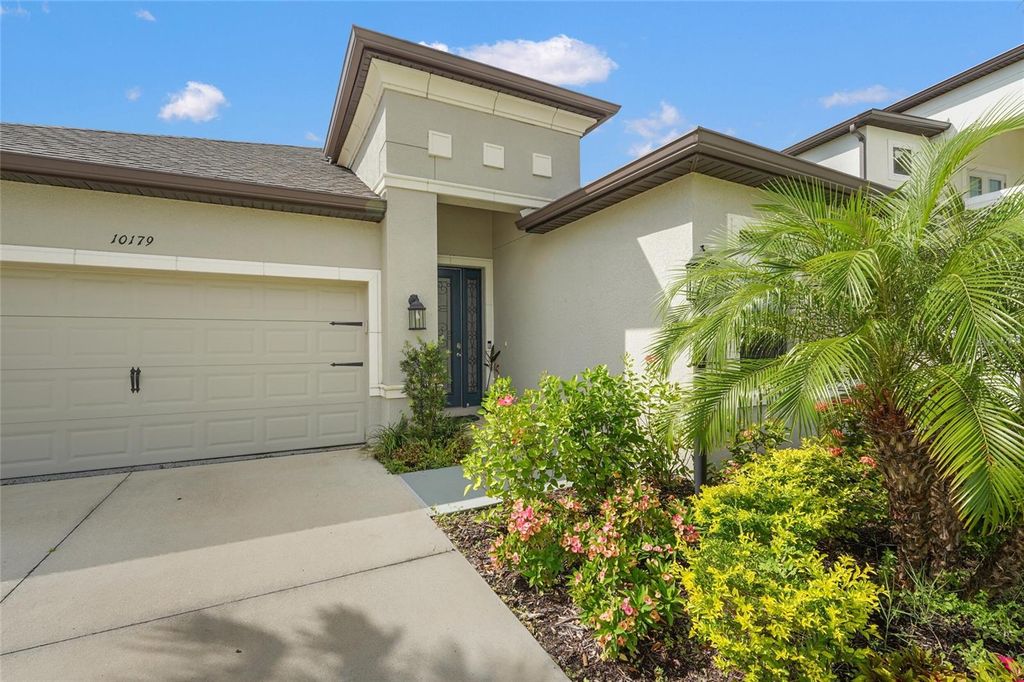 Photo of 10179 Milky Way Circle, Sarasota, FL 34241 (MLS # O6376201)