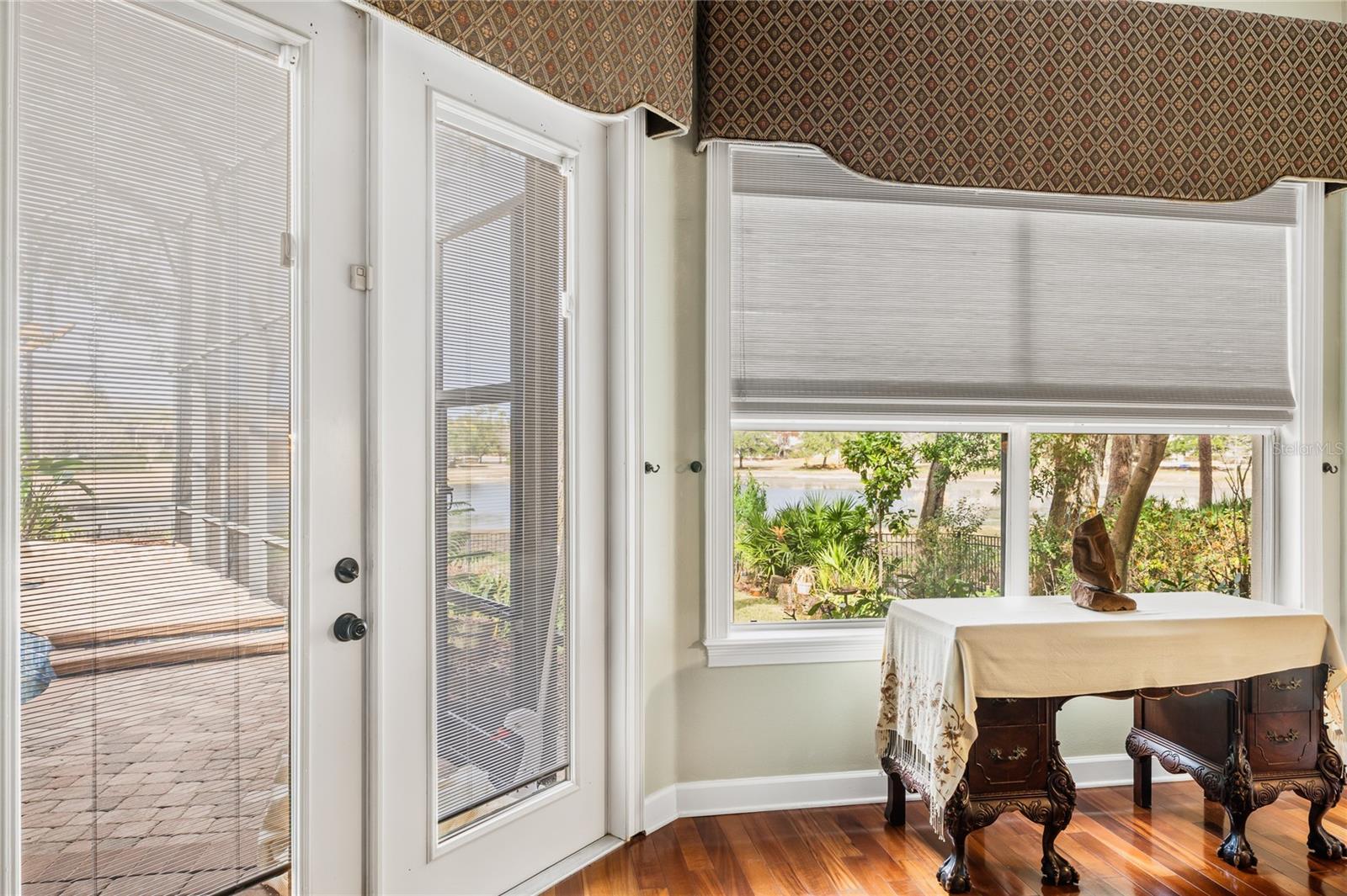 LAKE MARKHAM PRESERVE - Residential