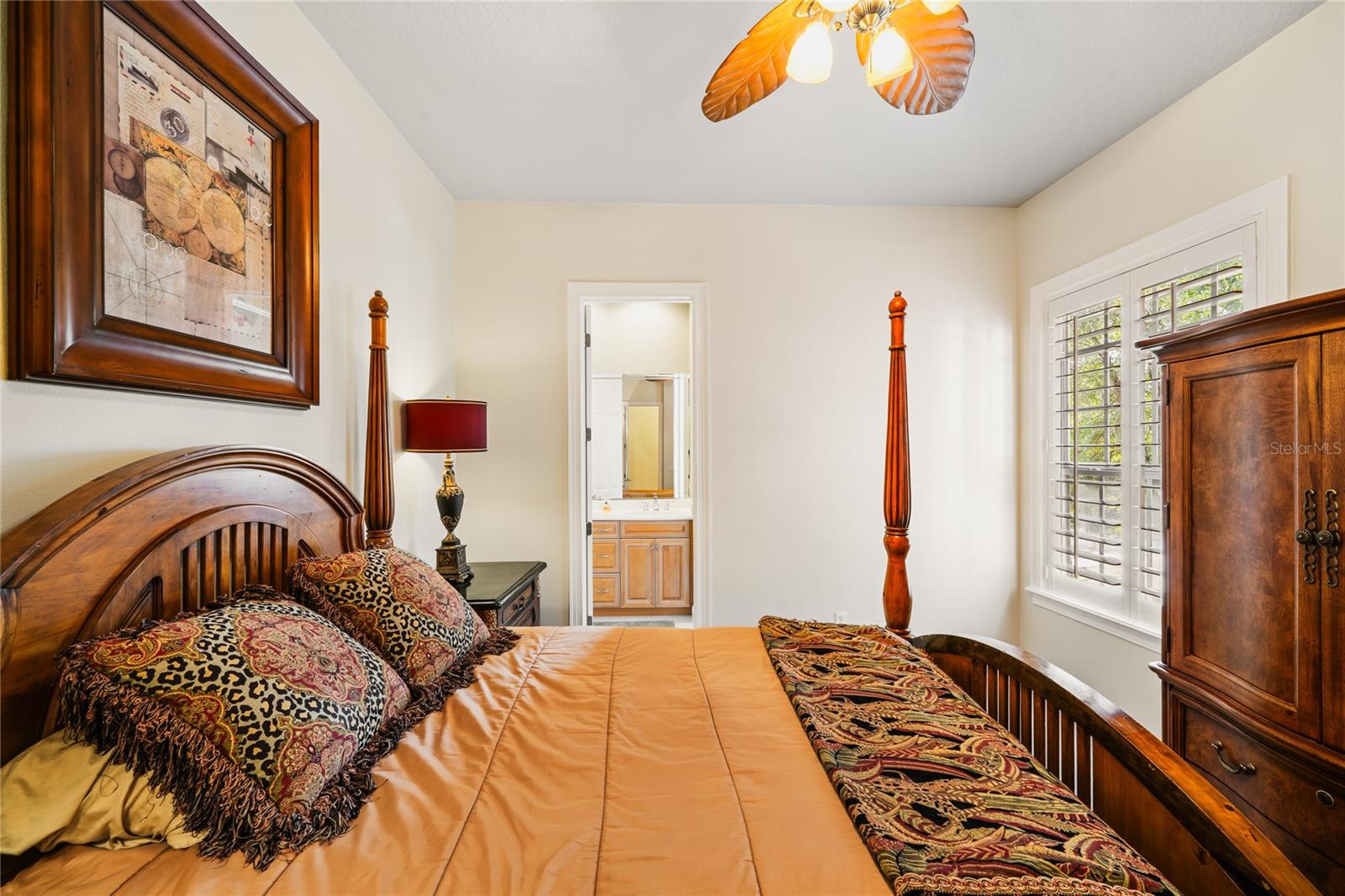 LAKE MARKHAM PRESERVE - Residential