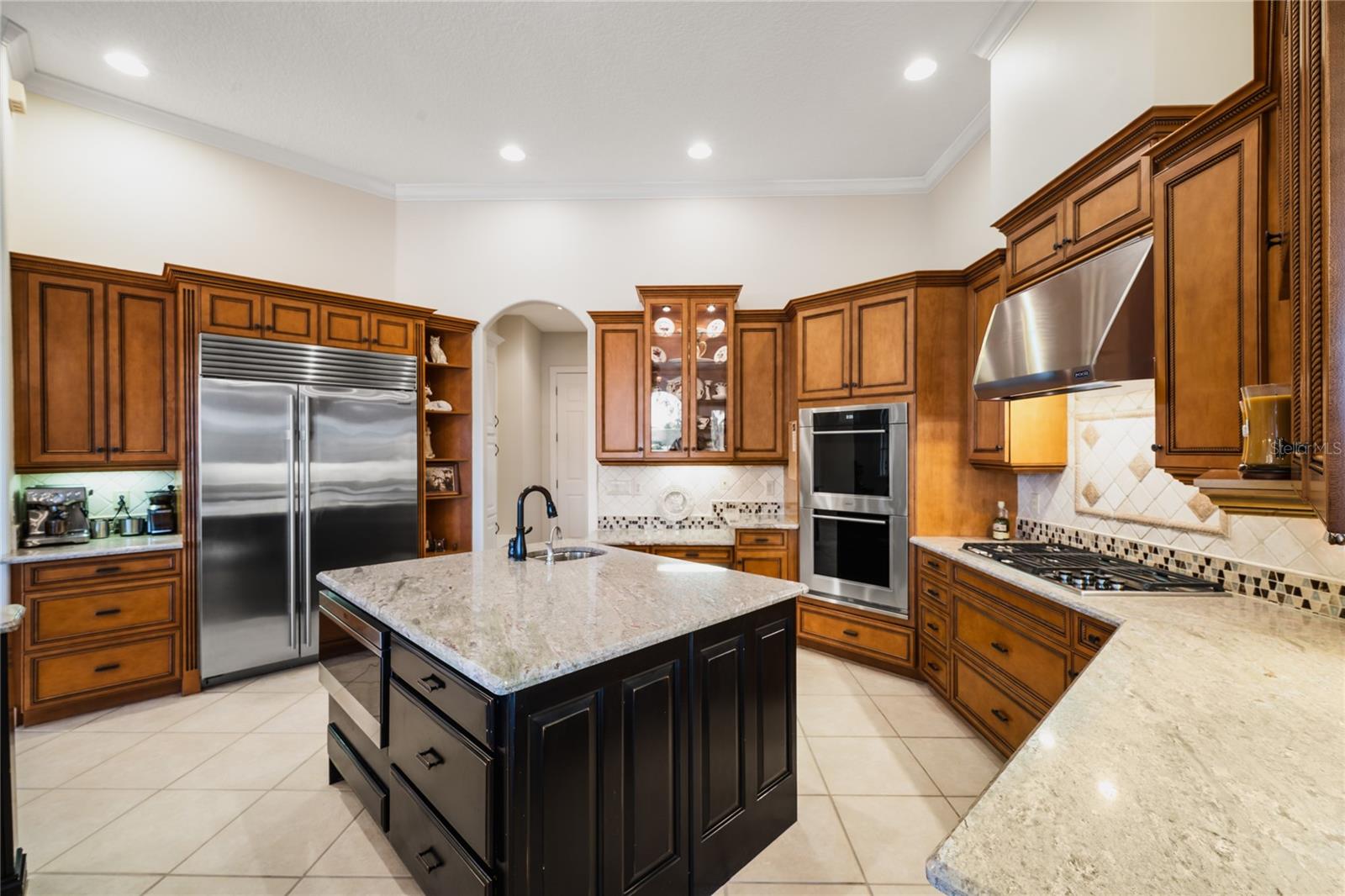 LAKE MARKHAM PRESERVE - Residential