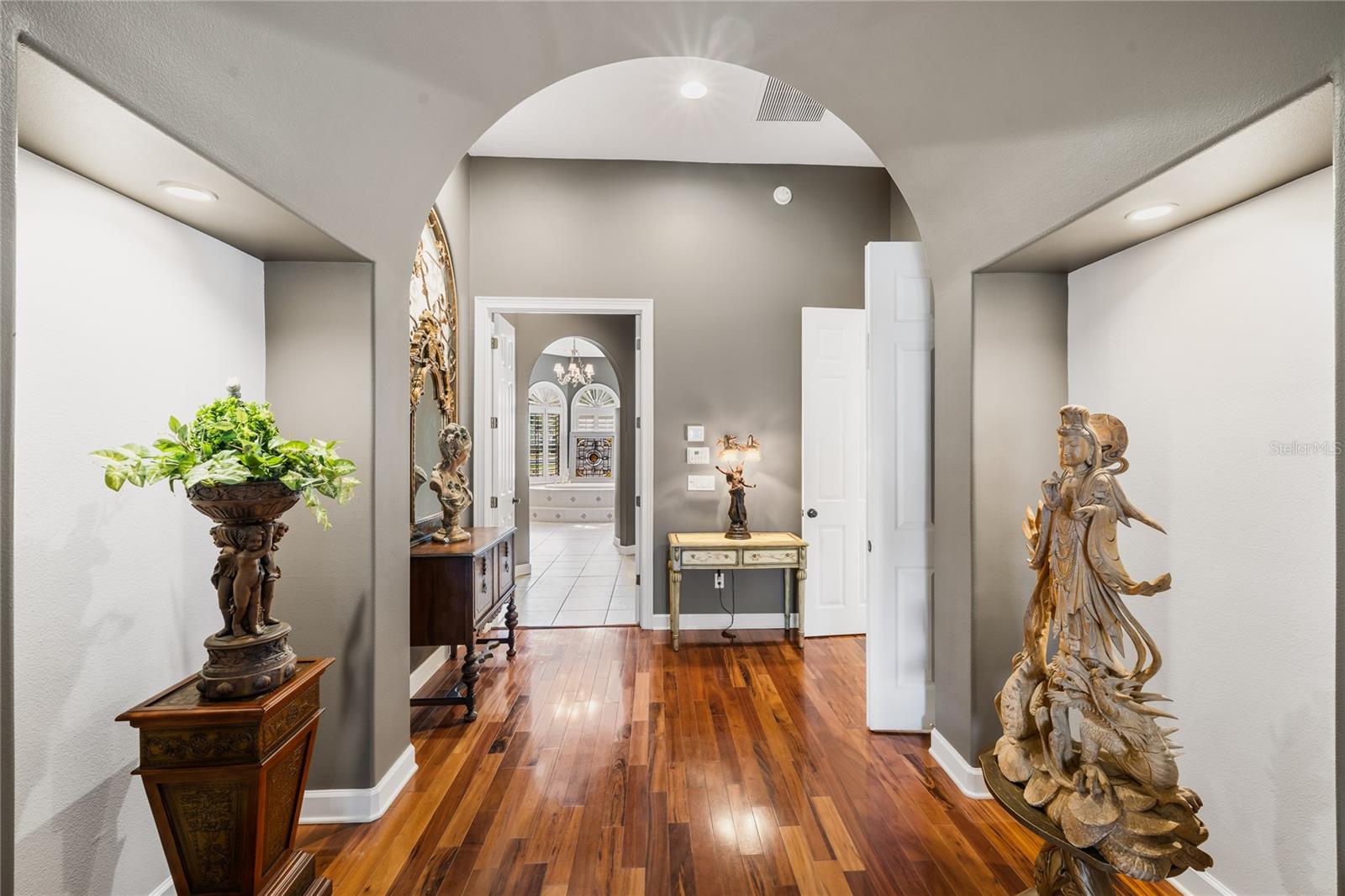 LAKE MARKHAM PRESERVE - Residential