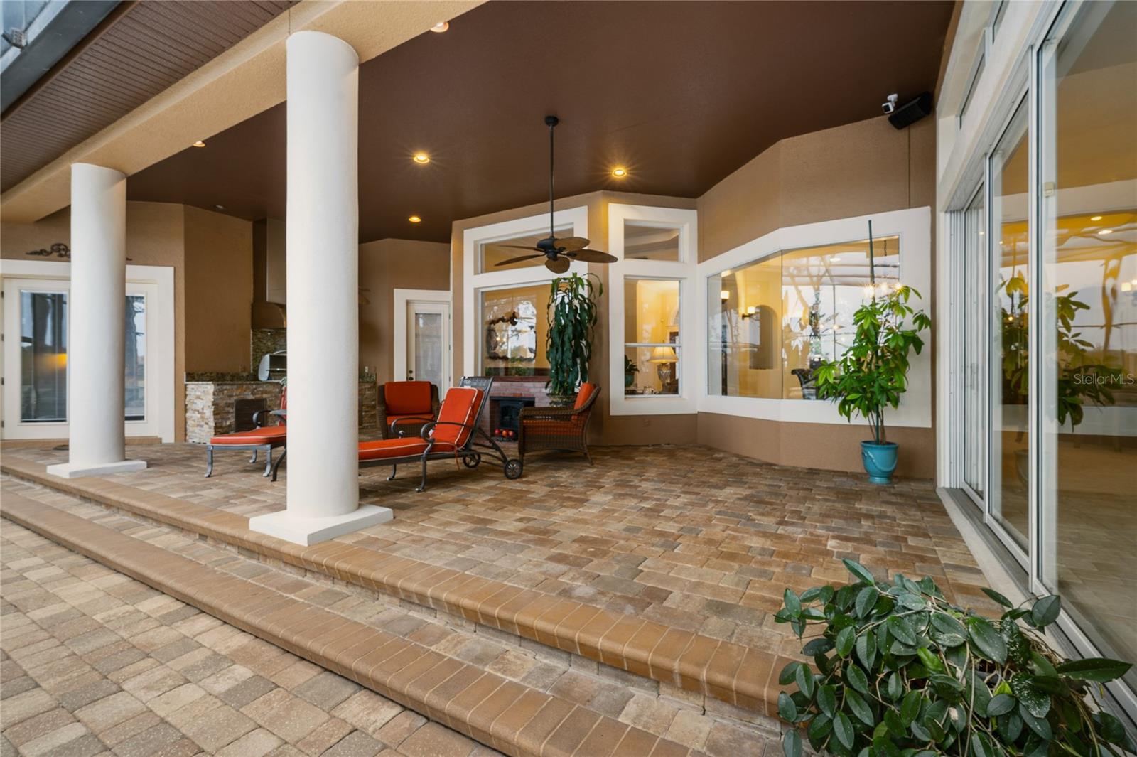 LAKE MARKHAM PRESERVE - Residential