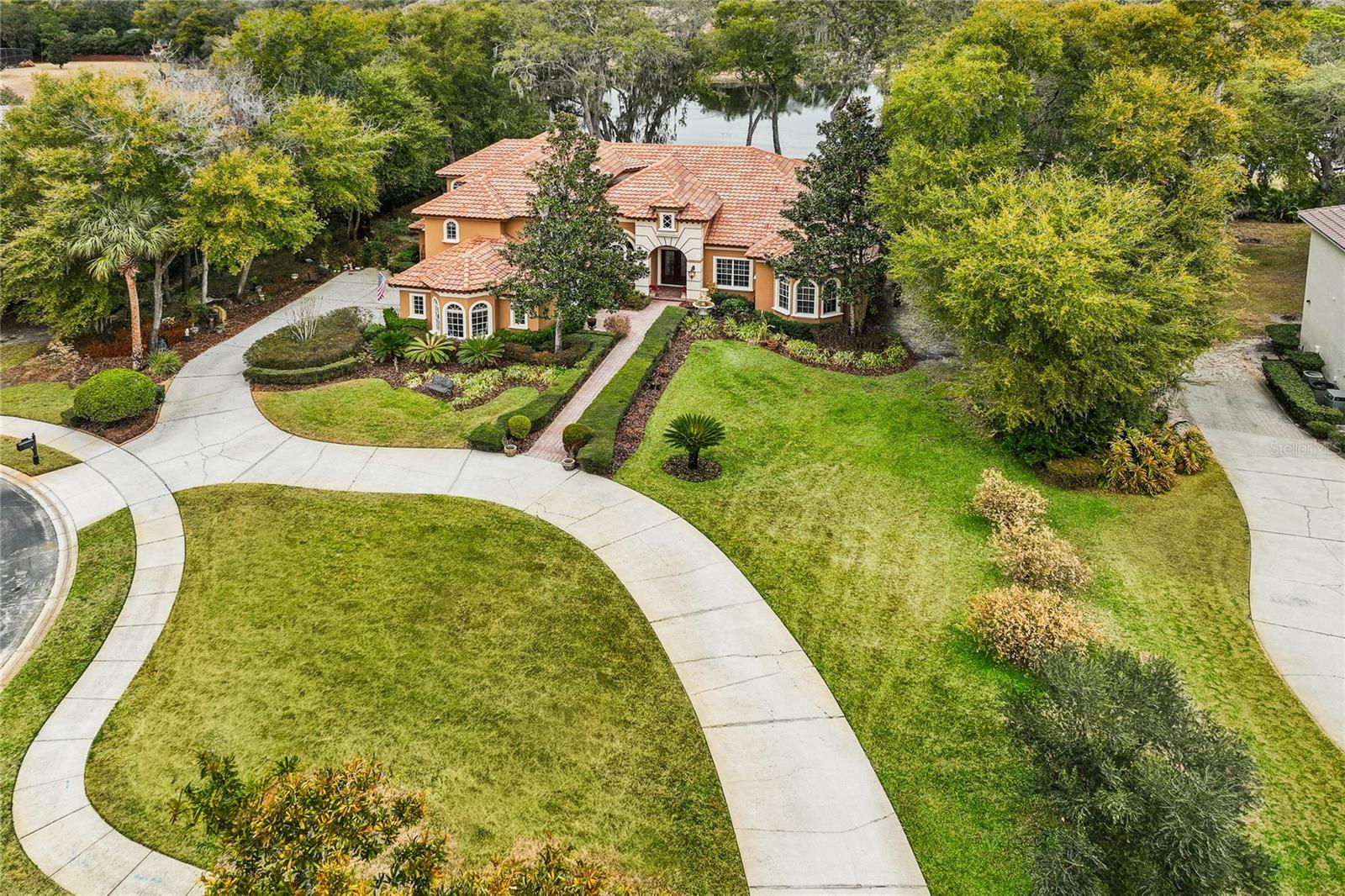 LAKE MARKHAM PRESERVE - Residential