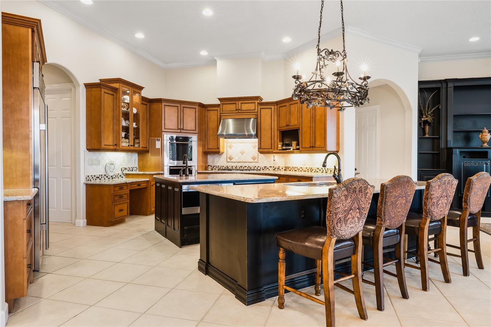 LAKE MARKHAM PRESERVE - Residential