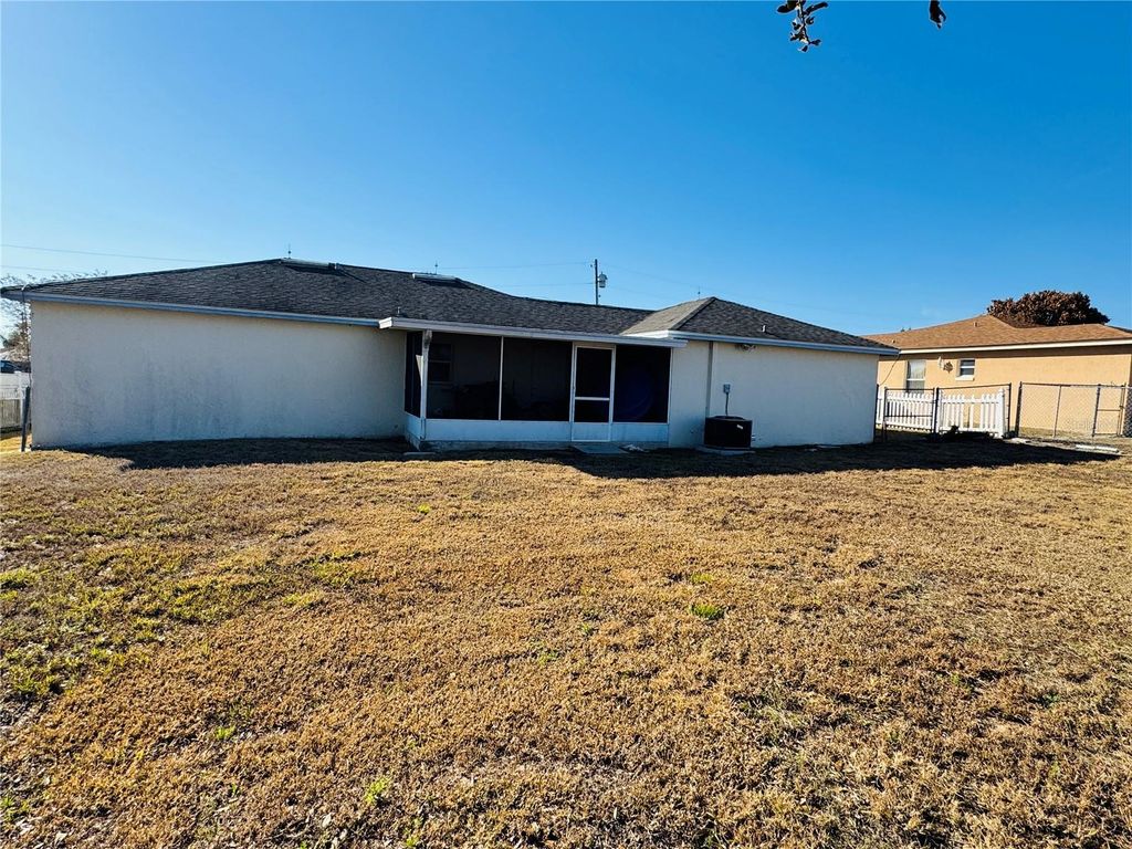 Photo of 6020 Lake Ruth Drive E, Dundee, FL 33838 (MLS # S5143652)