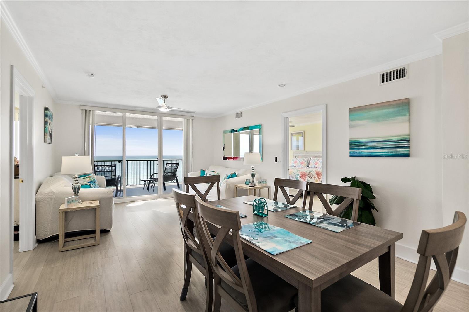 DIMUCCI TWIN TOWERS N & S - Residential