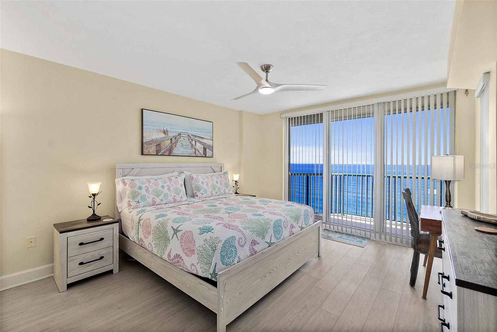DIMUCCI TWIN TOWERS N & S - Residential