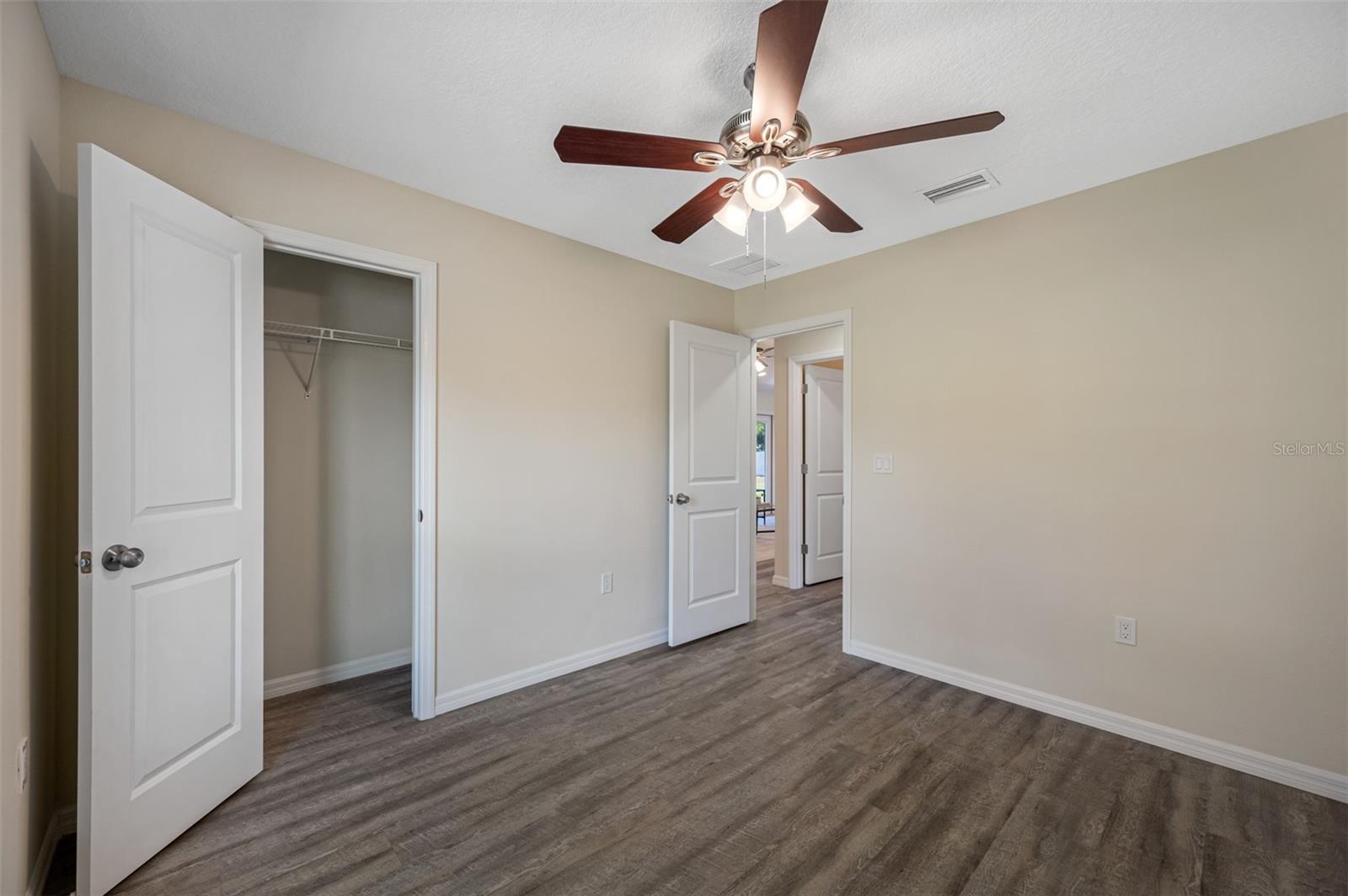 PLAZA PARK ADD CLEARWATER IMPROV CO CORR - Residential