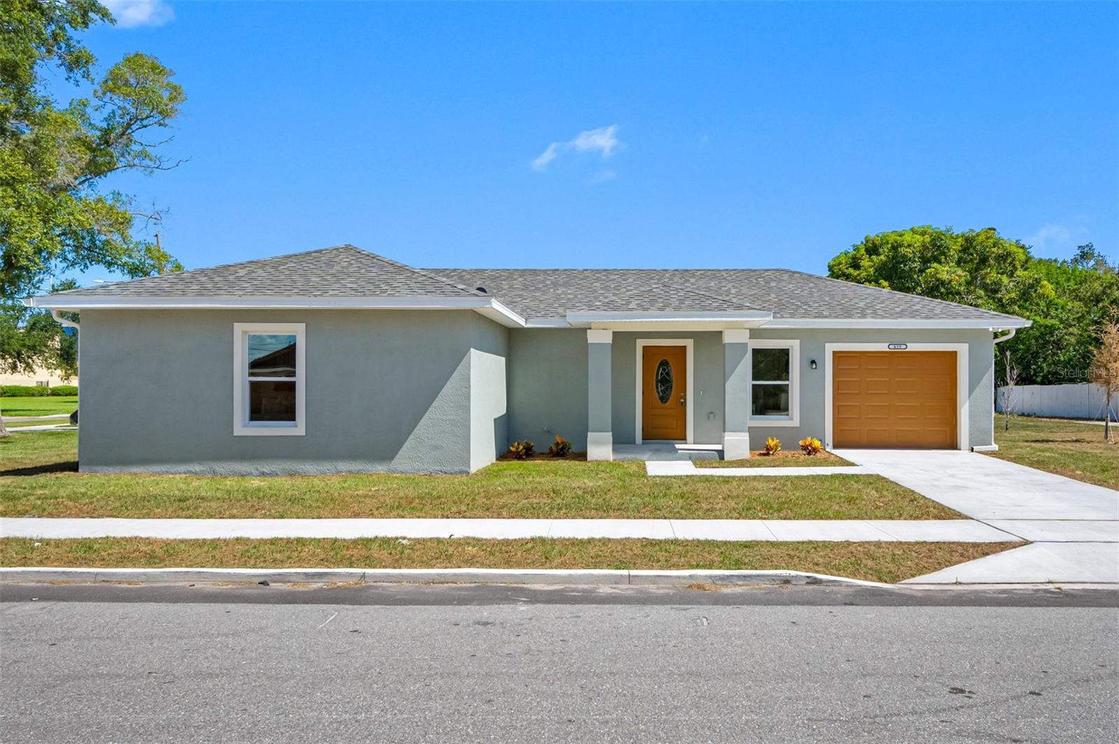 PLAZA PARK ADD CLEARWATER IMPROV CO CORR - Residential