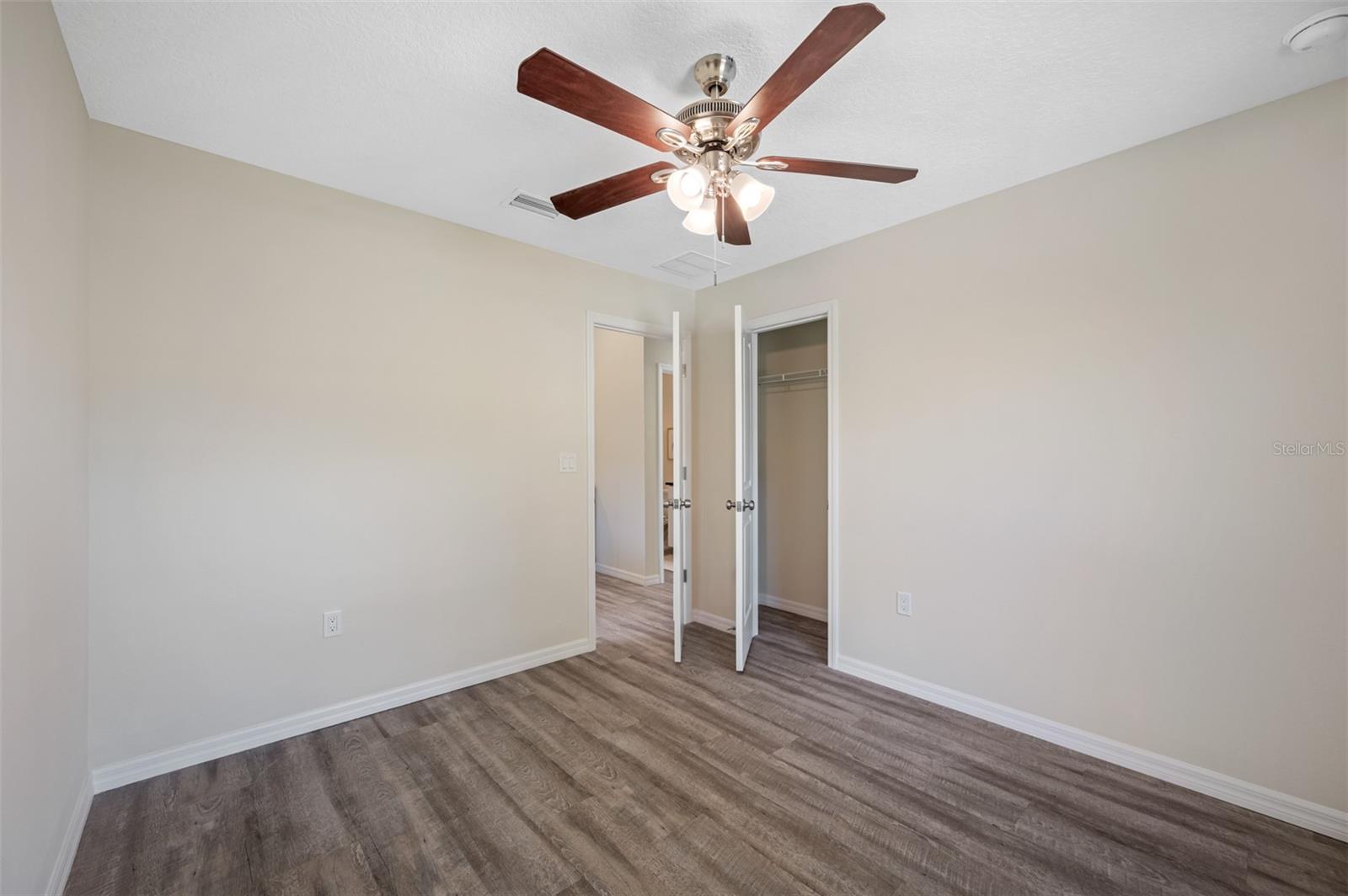 PLAZA PARK ADD CLEARWATER IMPROV CO CORR - Residential