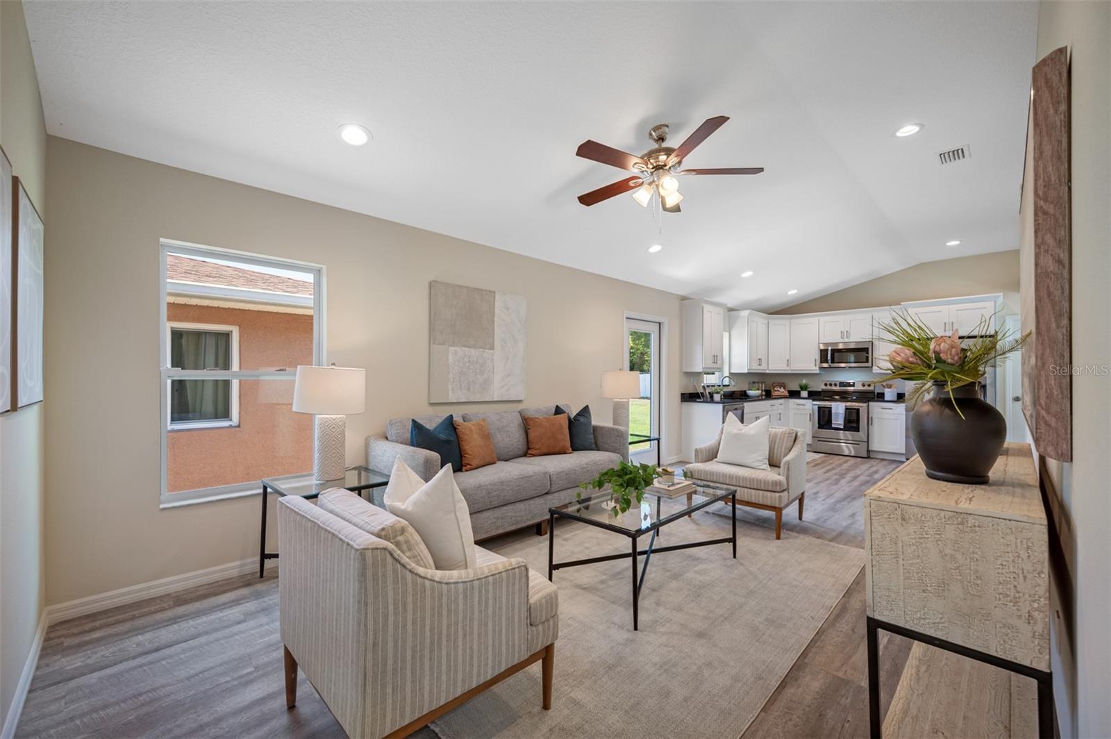 PLAZA PARK ADD CLEARWATER IMPROV CO CORR - Residential