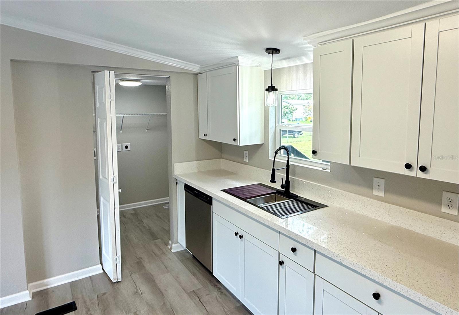 6611 GLEN MEADOW LOOP