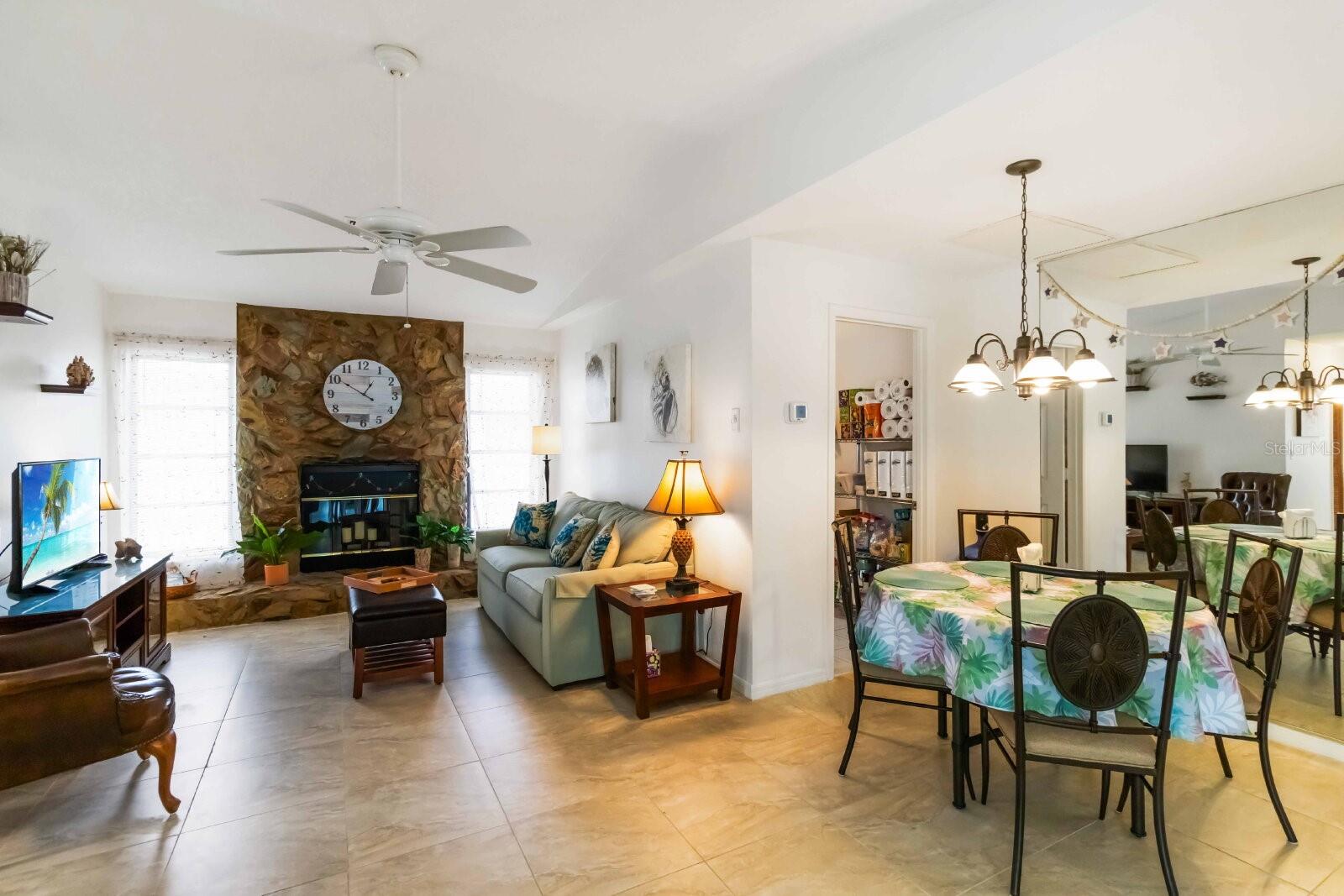 PORT CHARLOTTE SEC 037 - Residential Lease