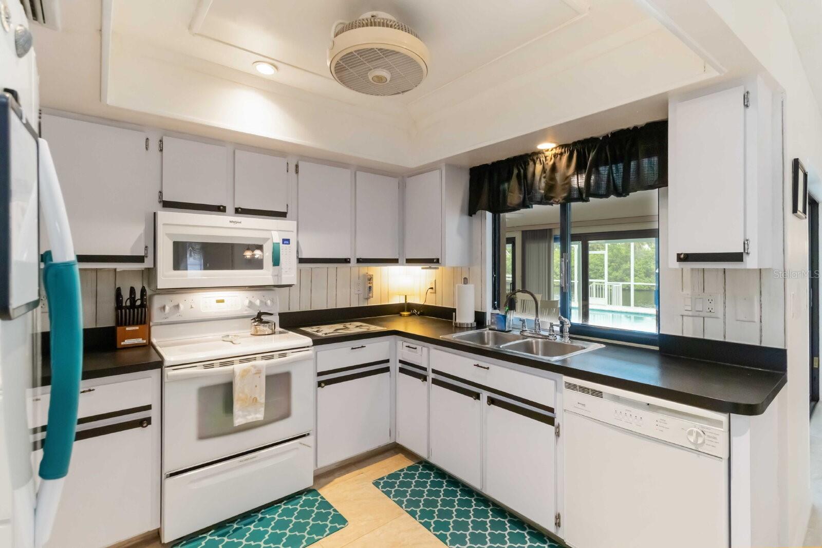 PORT CHARLOTTE SEC 037 - Residential Lease