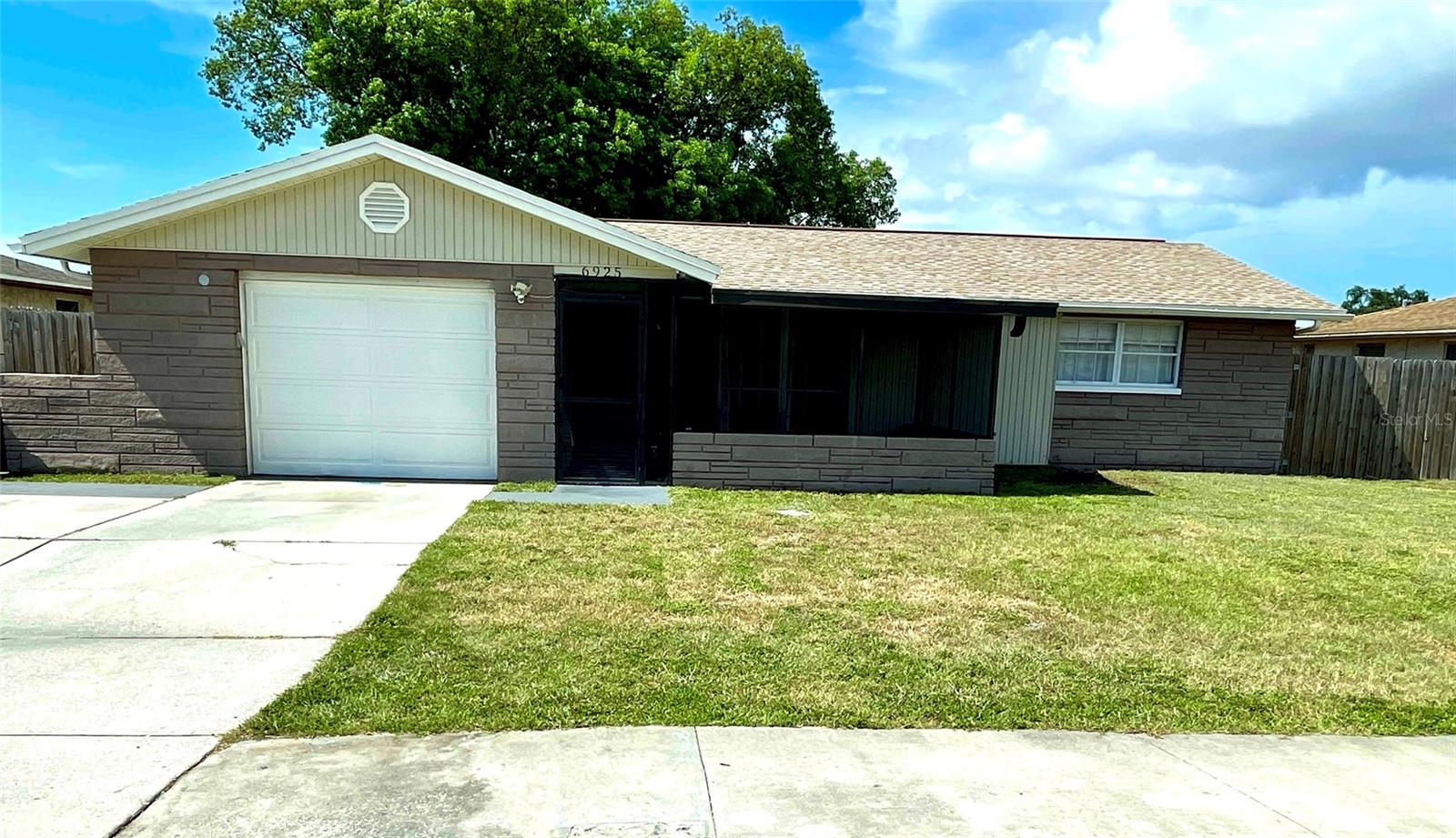 Welcome to 6925 Altavisita St – a beautifully maintained 3-bedroom, 2-bath home that shows true pride of
ownership. Featuring a new roof (2020) with many updates, this home is truly turn-key. Enjoy a modern kitchen
with stainless steel appliances, updated bathrooms, and no carpet – just tile and laminate throughout for easy
maintenance. Additional upgrades include crown molding, updated fixtures, and contemporary paint tones that
create a clean.
Step outside to a large screened front lanai and a fully fenced backyard, perfect for entertaining or relaxing in
privacy. This home has been meticulously cared for and is excited for its new owners.