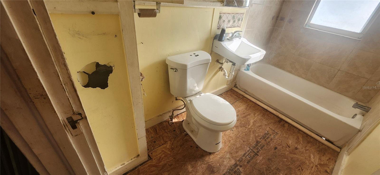 UZZLES ADD UNREC - Residential