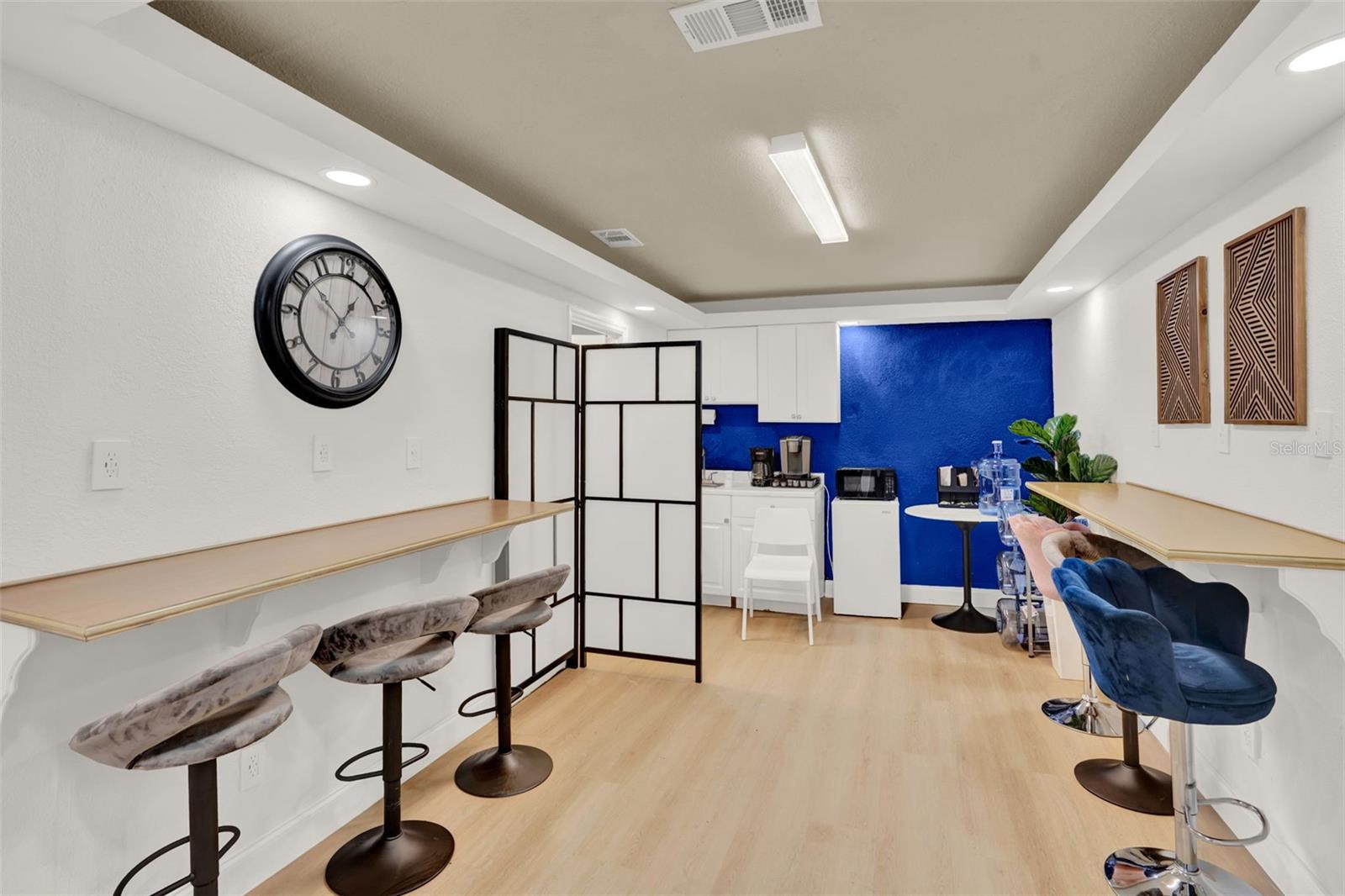 TINKER HEIGHTS - Commercial Sale