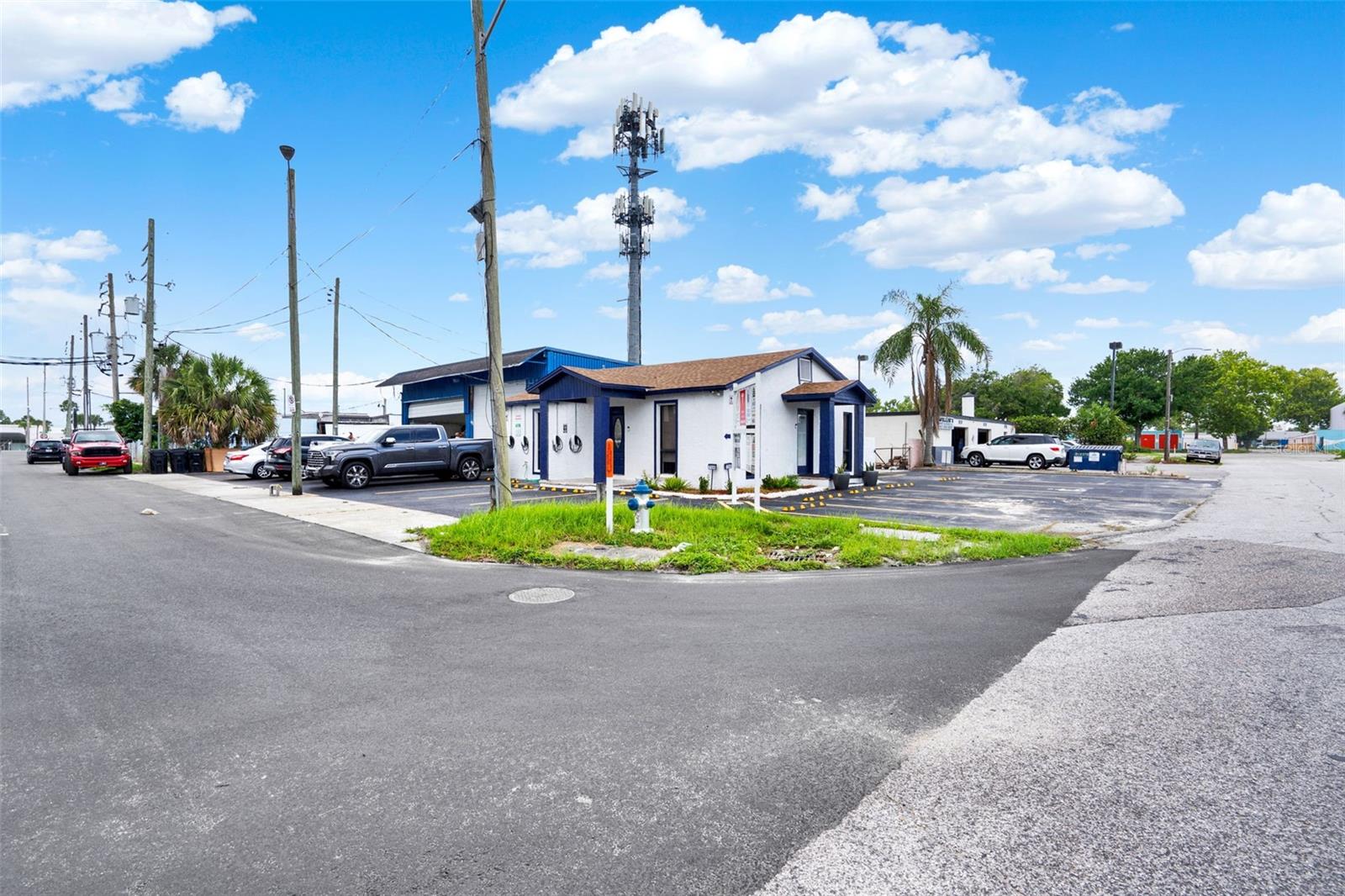 TINKER HEIGHTS - Commercial Sale