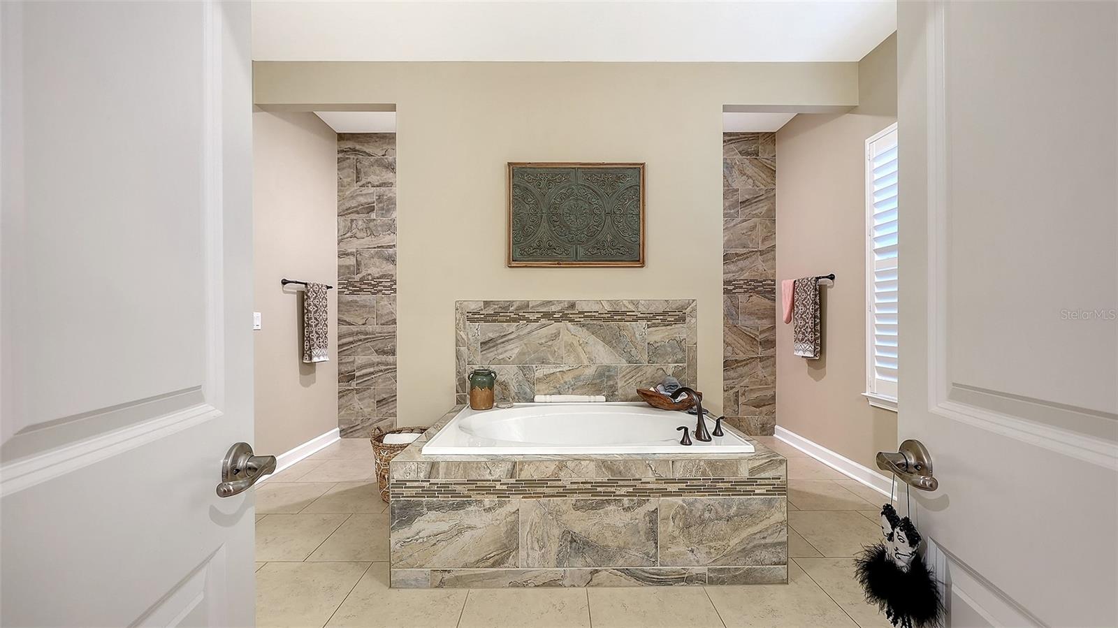 SERENITY CREEK REP OF TR N - Residential