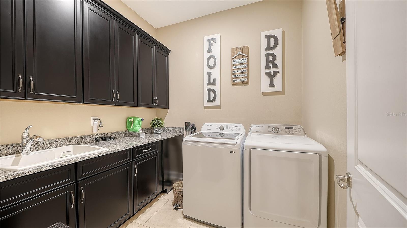 SERENITY CREEK REP OF TR N - Residential