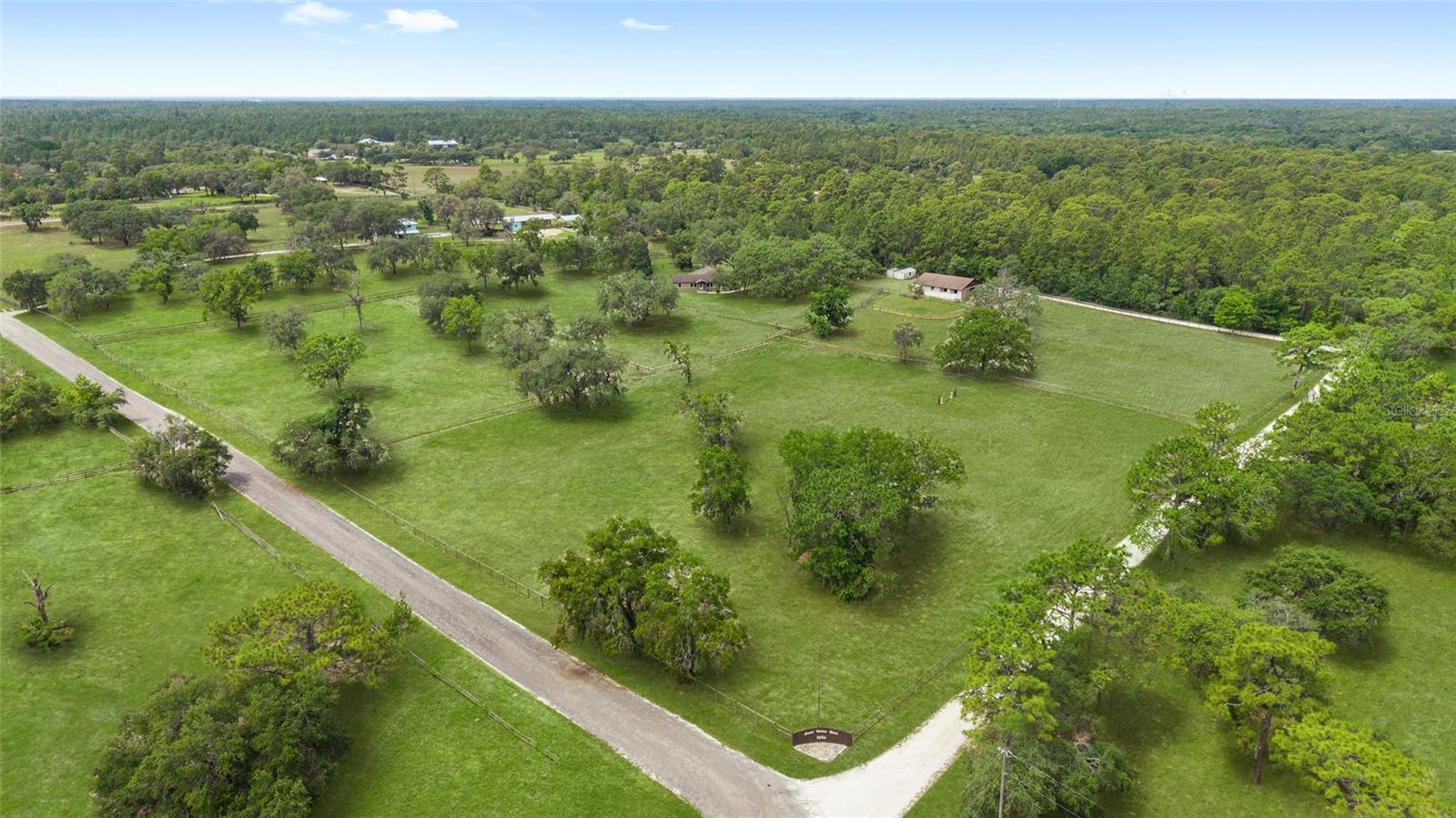 CIRCLE M RANCHETTES - Residential