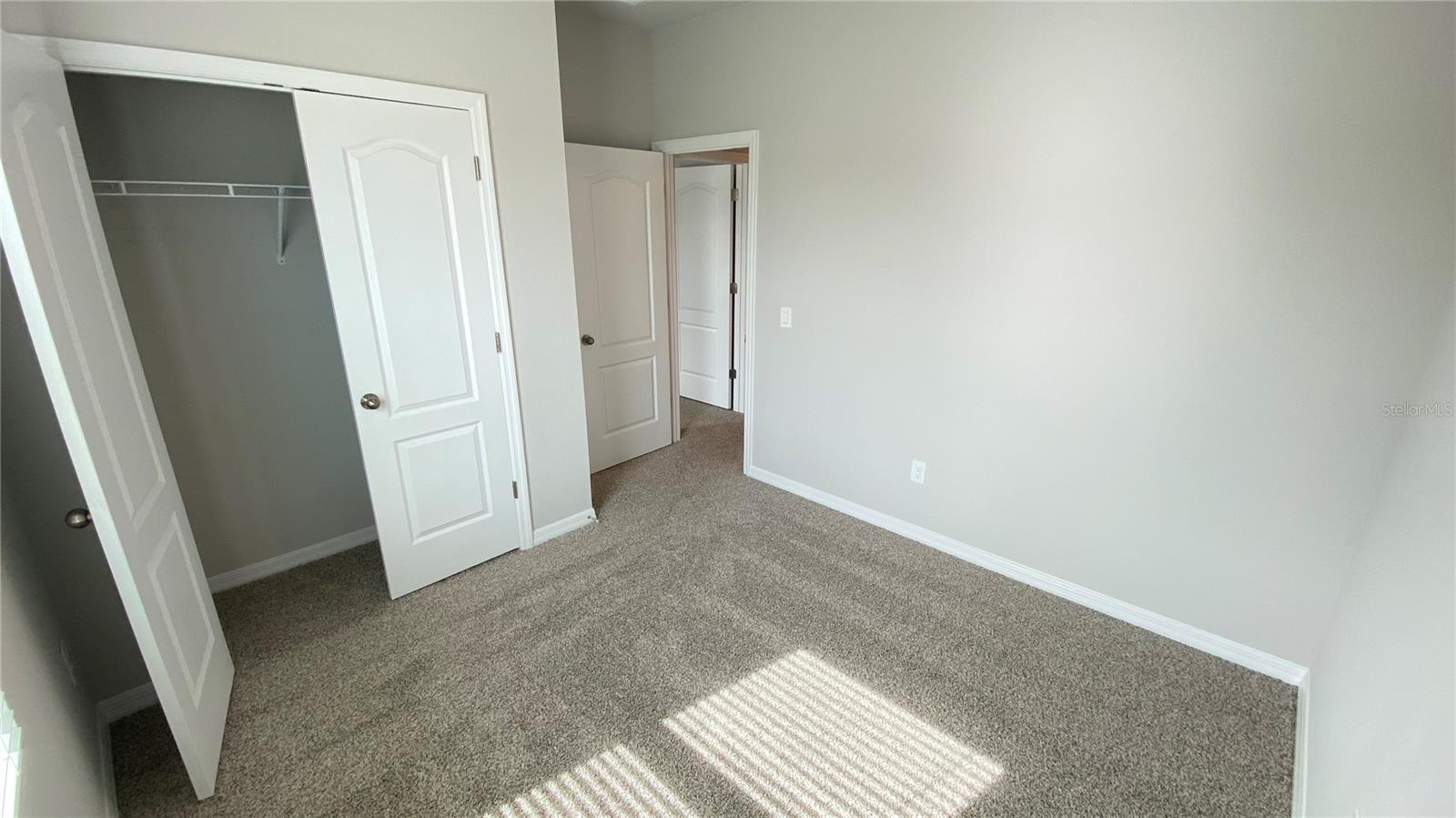 LAKE MDW LNDG - Residential Lease