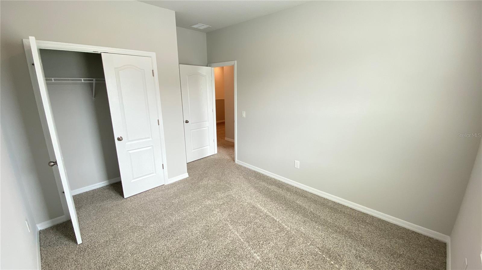 LAKE MDW LNDG - Residential Lease