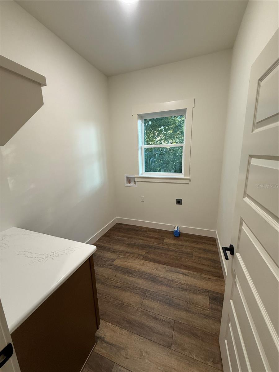 G M WHETSTONE ESTATE ADD TO H S - Residential