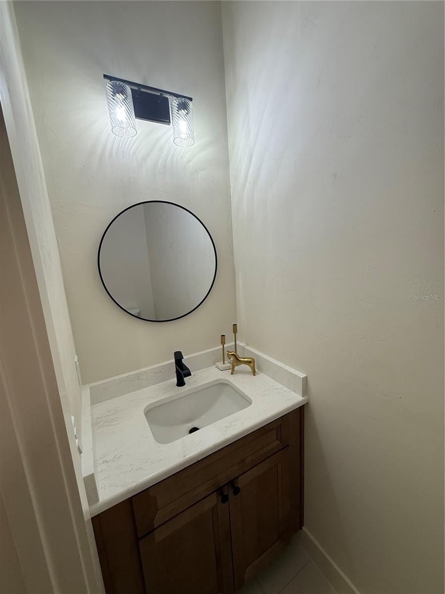 G M WHETSTONE ESTATE ADD TO H S - Residential