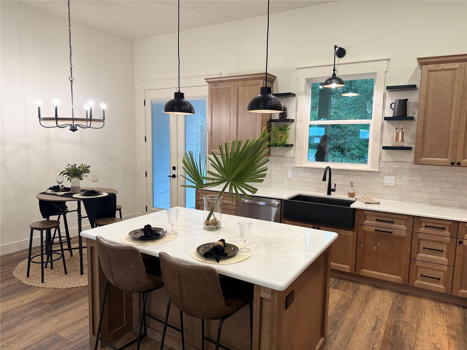 G M WHETSTONE ESTATE ADD TO H S - Residential