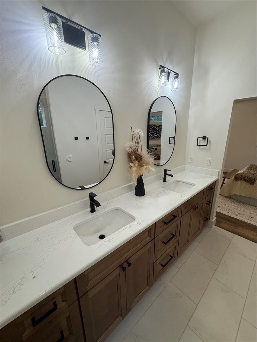 G M WHETSTONE ESTATE ADD TO H S - Residential