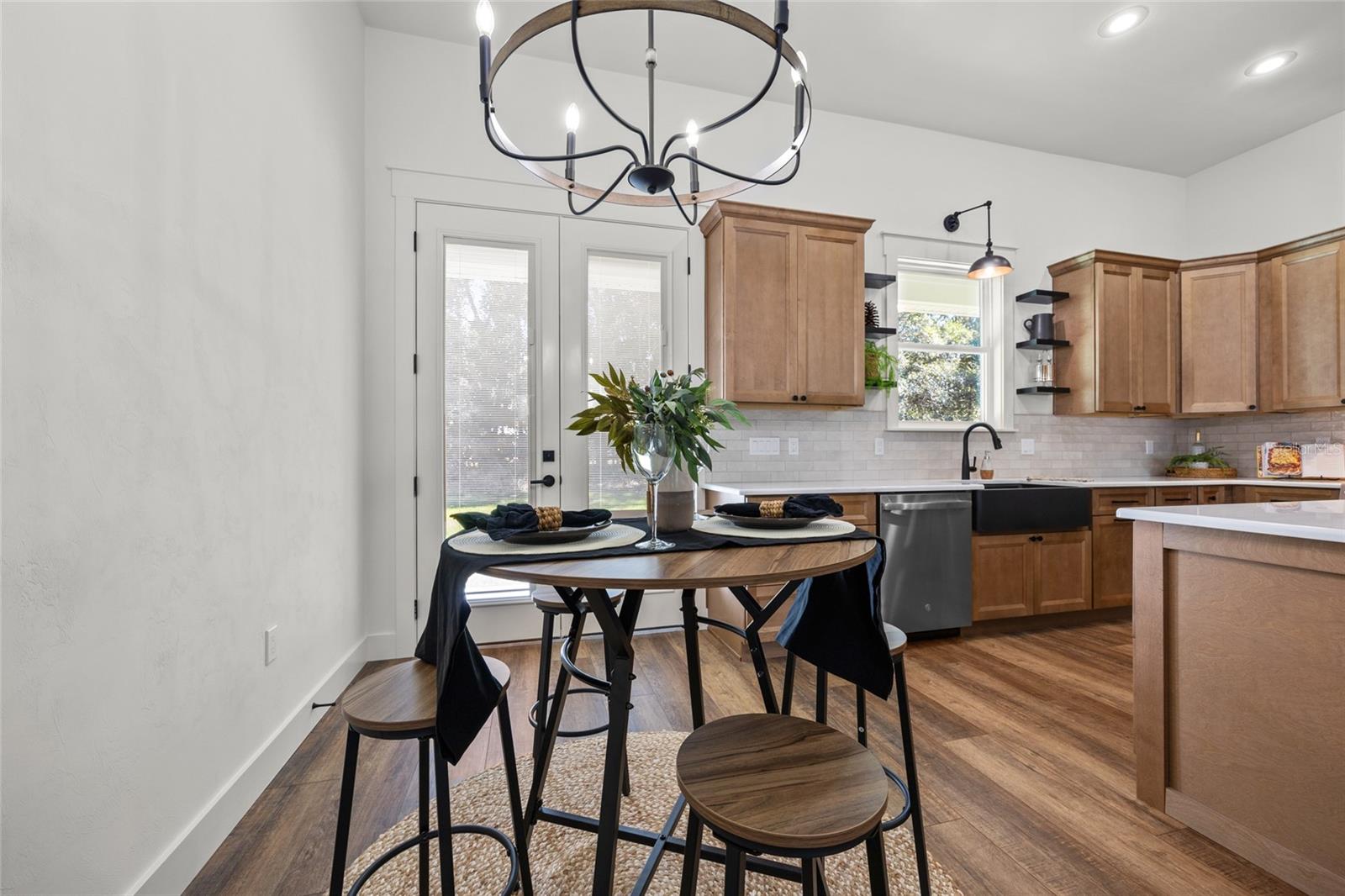 G M WHETSTONE ESTATE ADD TO H S - Residential