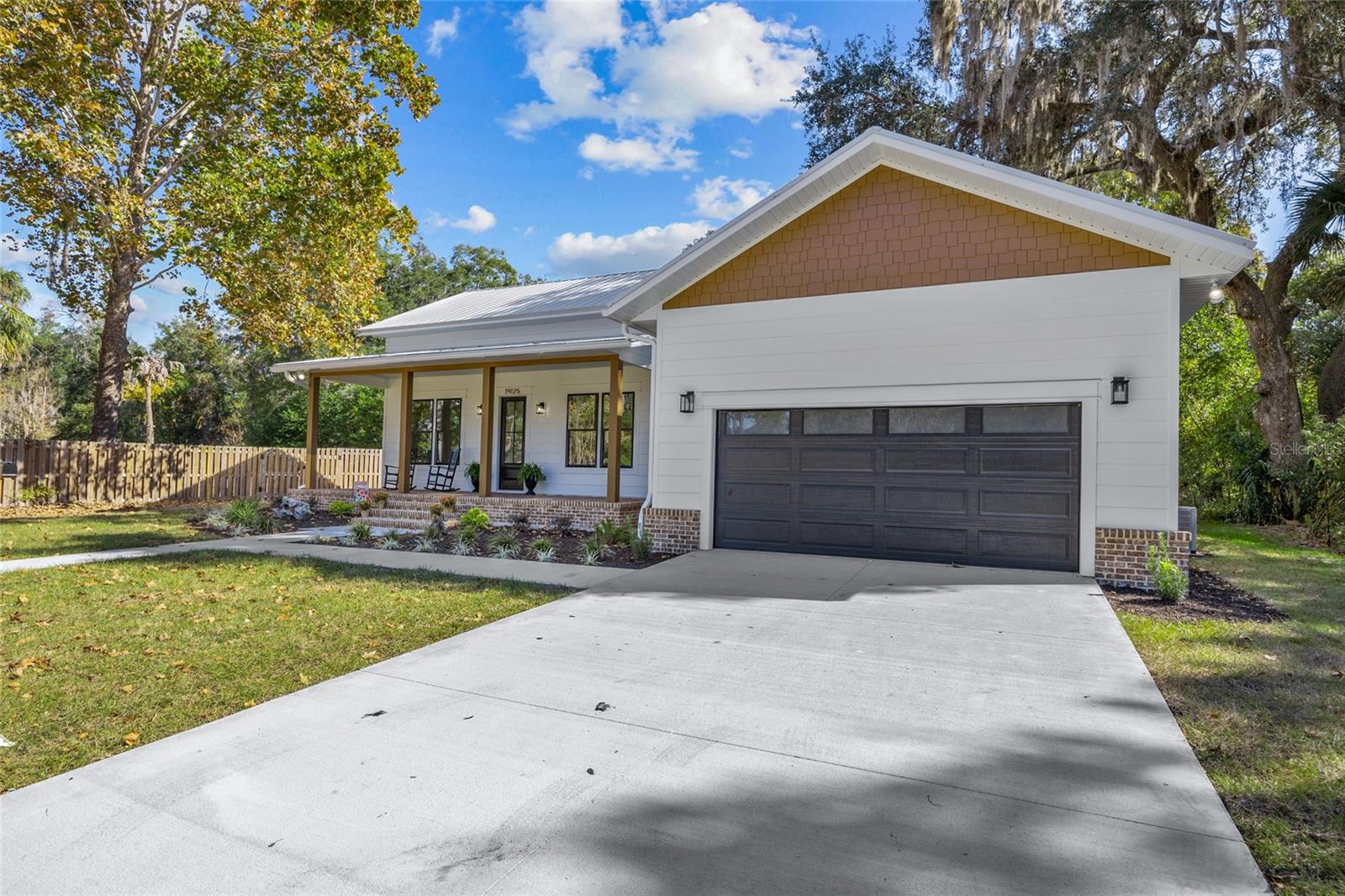 19125 HIGH SPRINGS MAIN STREET