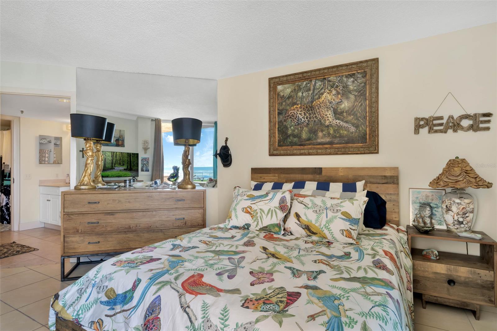 Oceania Plaza Condo - Residential