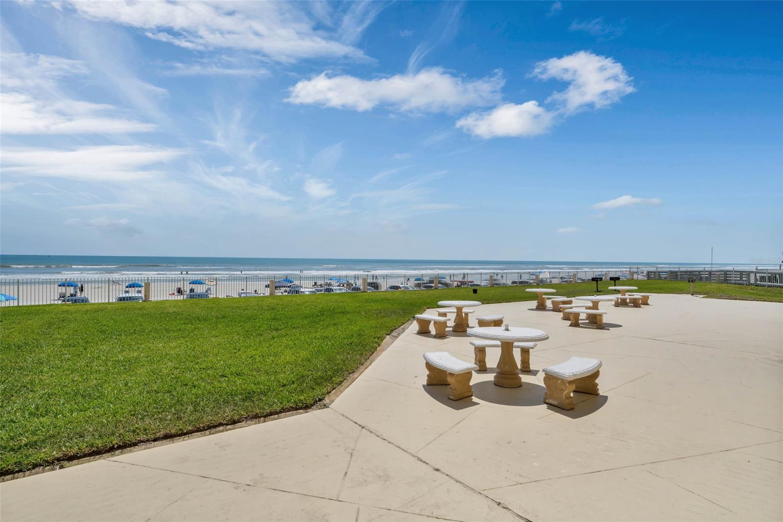 Oceania Plaza Condo - Residential