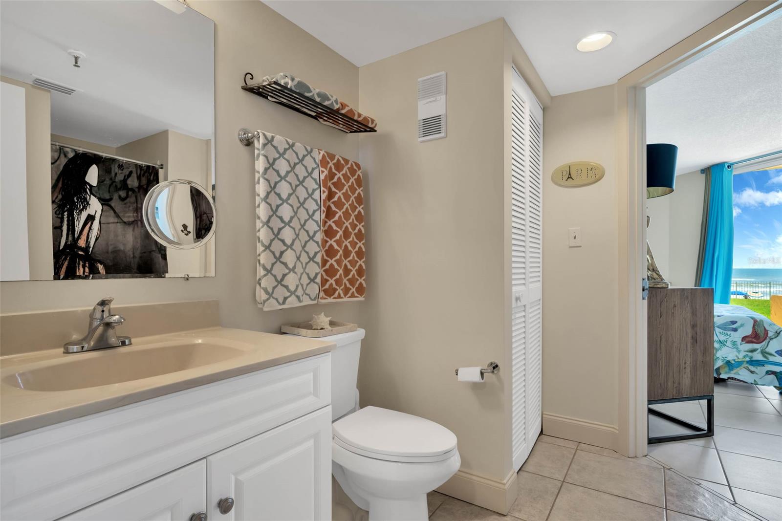 Oceania Plaza Condo - Residential