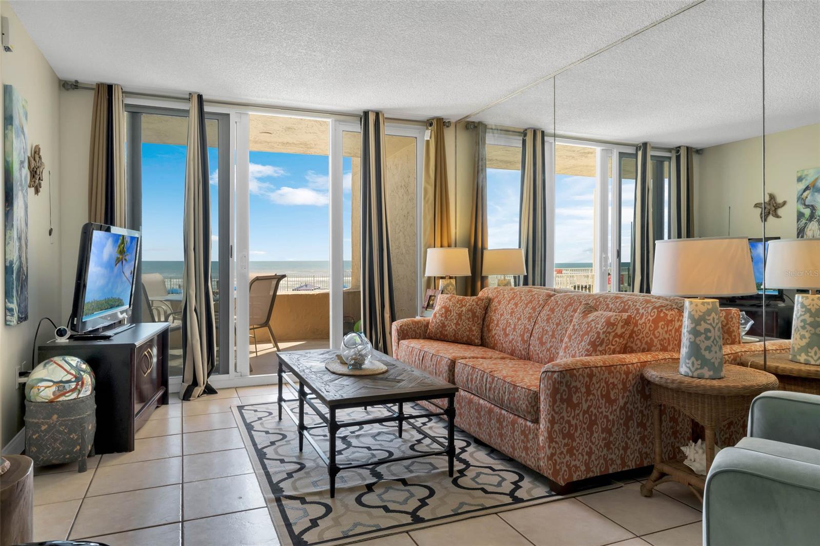 Oceania Plaza Condo - Residential