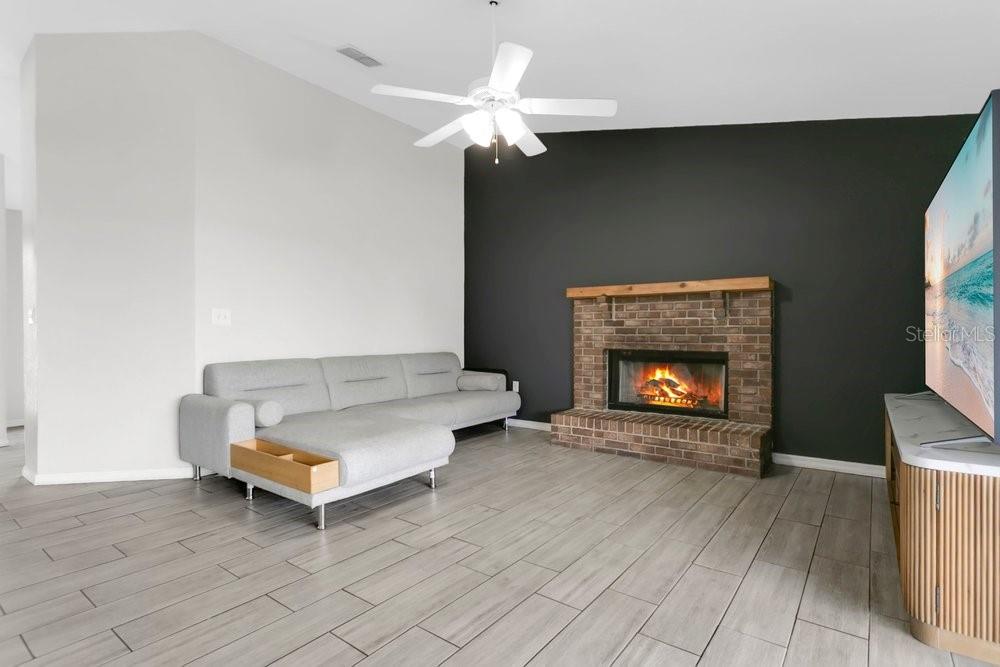 FOX TREE EAST - Residential