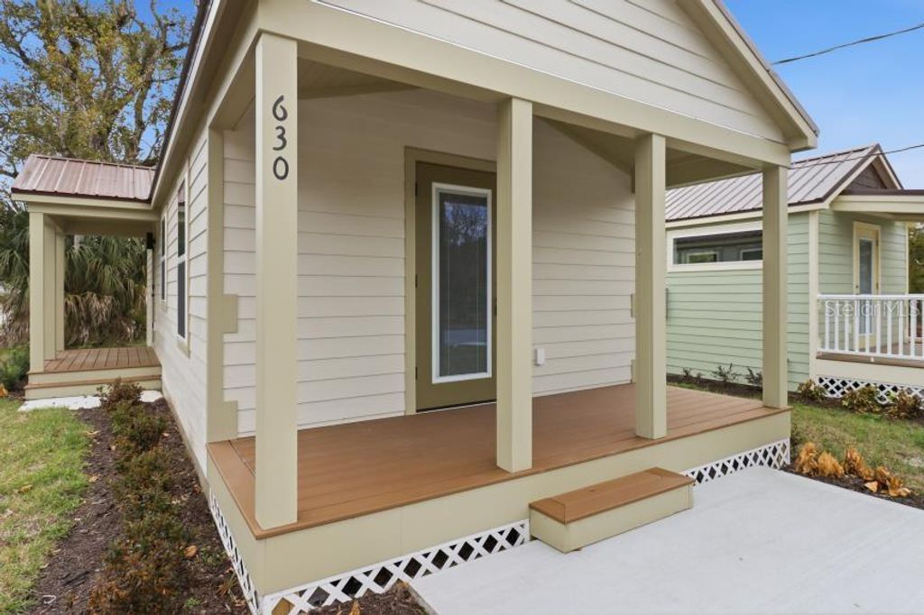 Photo of 630 Third St, Oviedo, FL 32765 (MLS # O6281334)