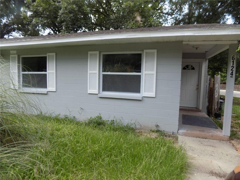 Photo of 6124 SW 10 Place, Gainesville, FL 32607 (MLS # GC536539)