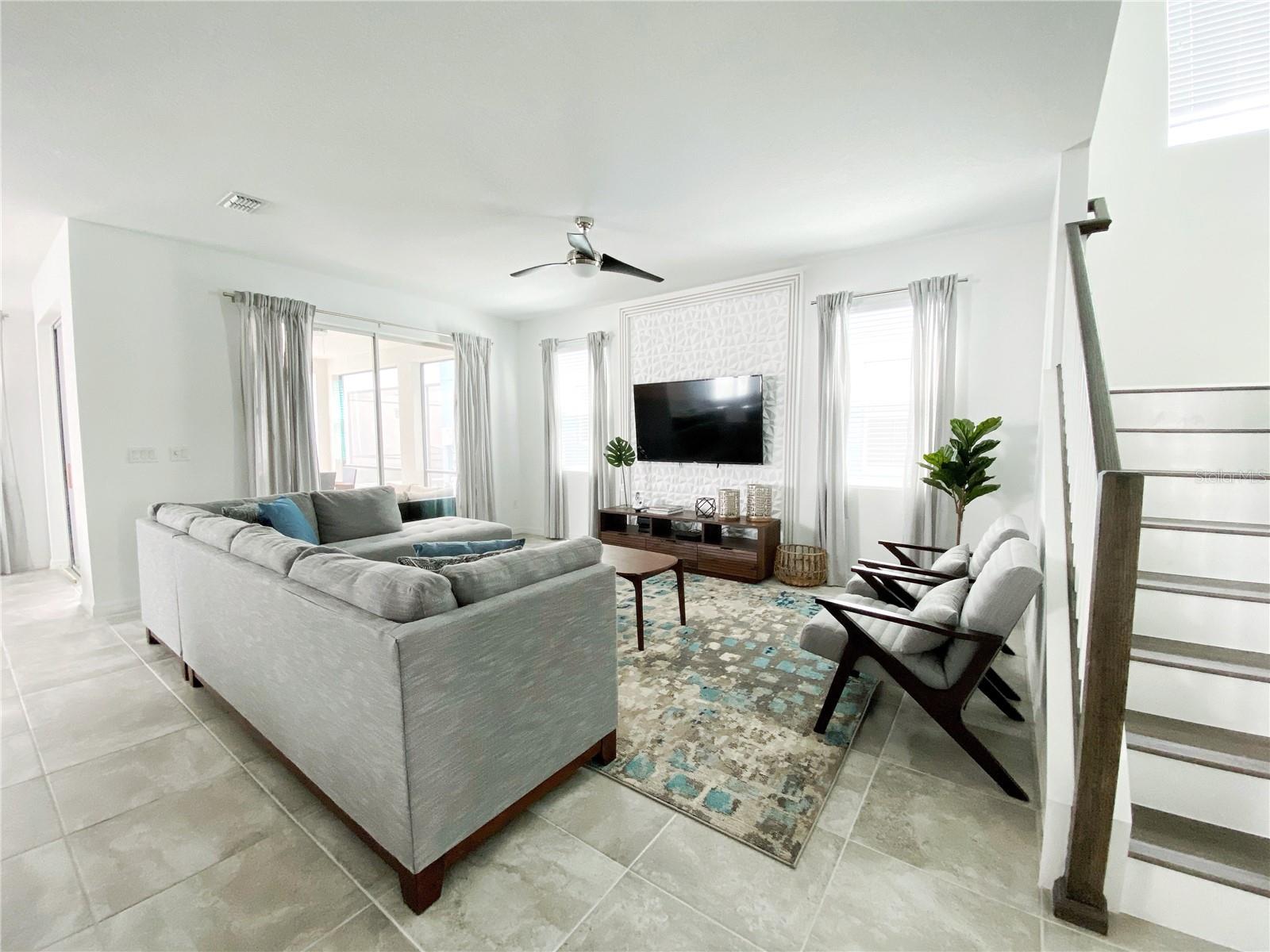 8914 CAROLINE BAY COURT