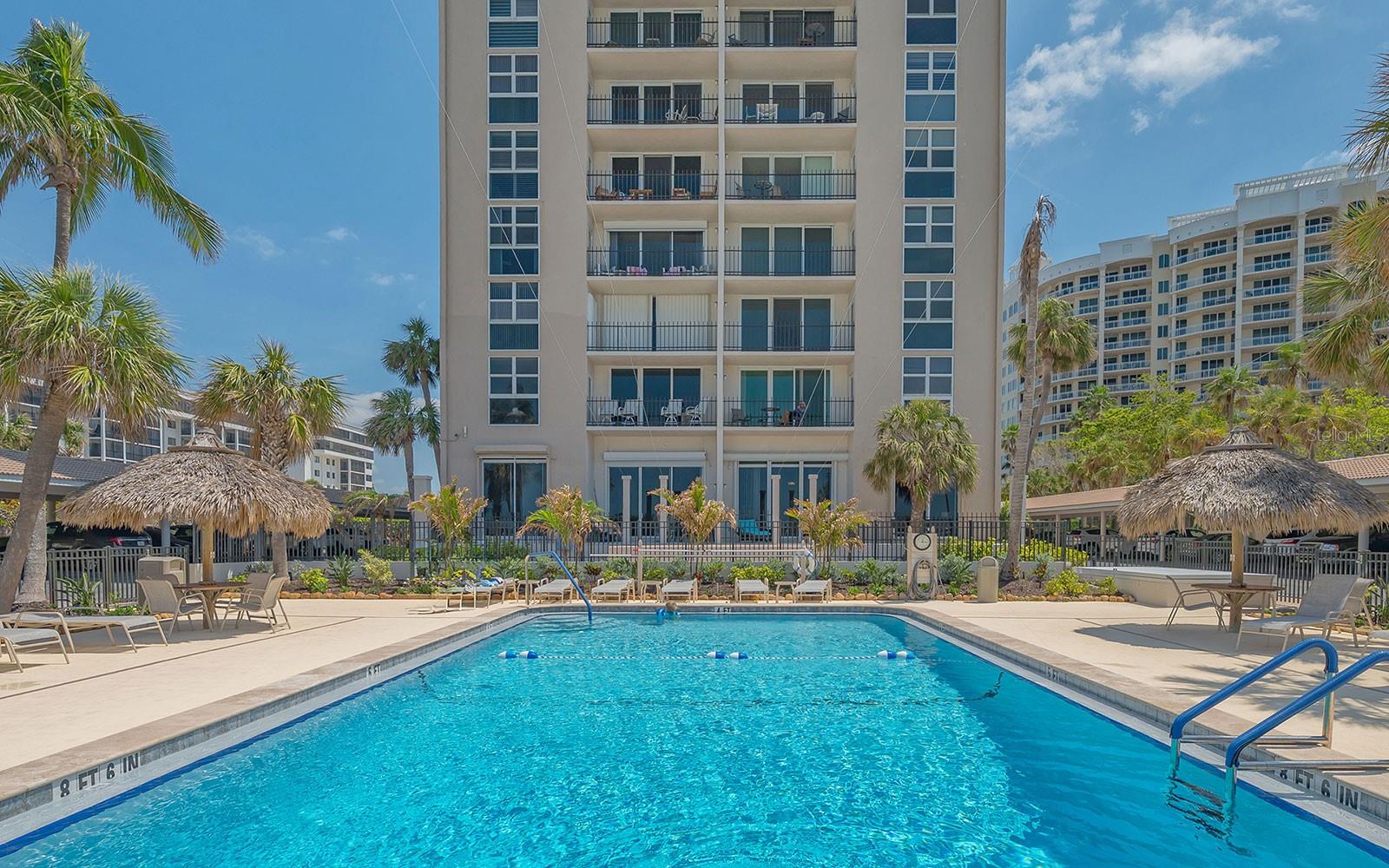 LIDO BEACH CLUB - Residential